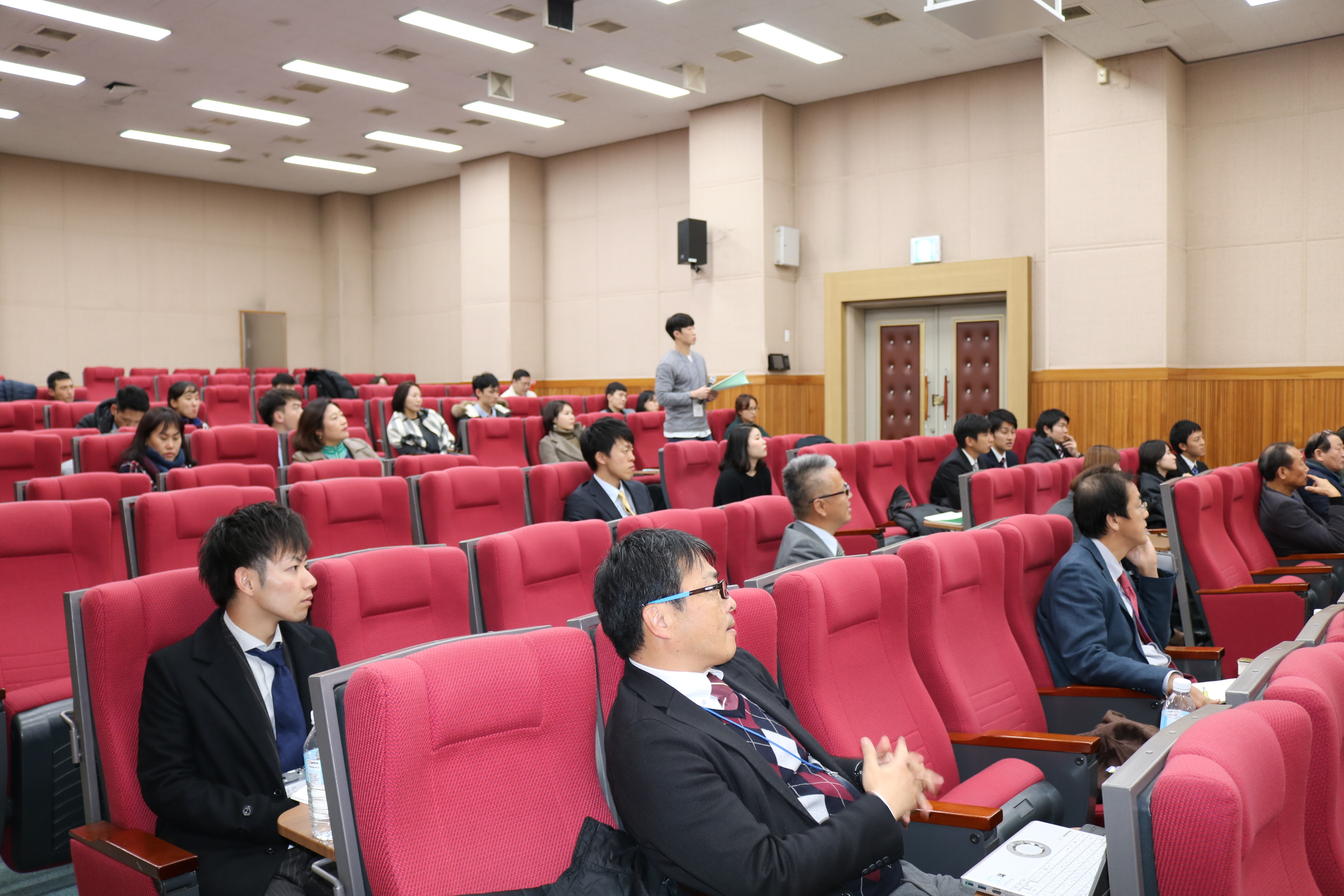 제7회 부산대학교&후쿠오카 대학 학술교류세미나(2018.11.24) IMG_2950.JPG